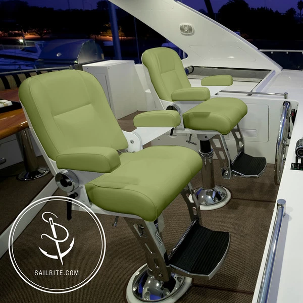 EverSoft™ Indoor/Outdoor Green 54" Vinyl Fabric 5 EverSoft™ Indoor/Outdoor Green 54" Vinyl Fabric - Image 5